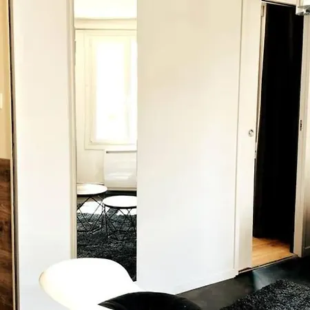 Lejlighed Le Carrel- F2-place Saint Marc